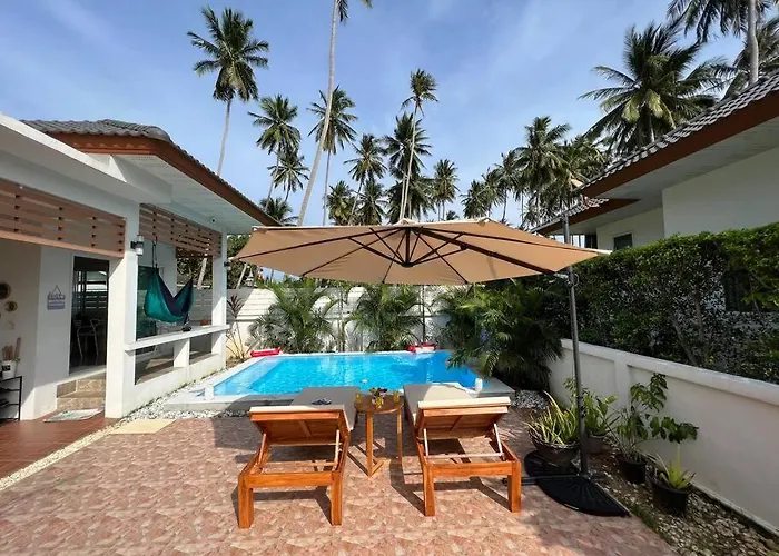 Holiday House Near Lamai With Swimming Pool. 2 Bedrooms